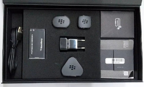 BlackBerry Porsche Design Smart Phone P'9983 RHB121LW (4GB+64GB)